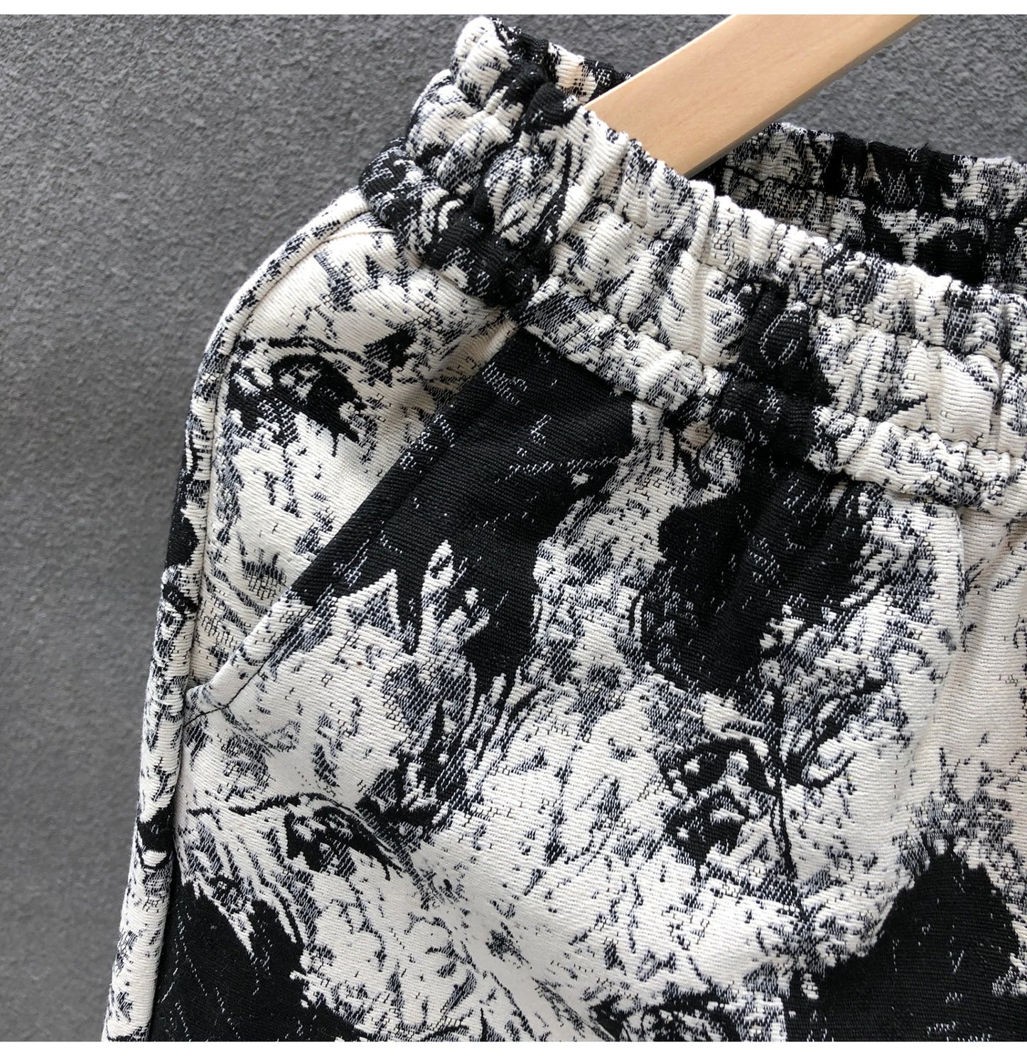 2025 Men's Breathable Quick-Dry Jogging Pants Sportswear Print Drawstring Outdoor Fitness Pants Male Clothing Summer Trousers