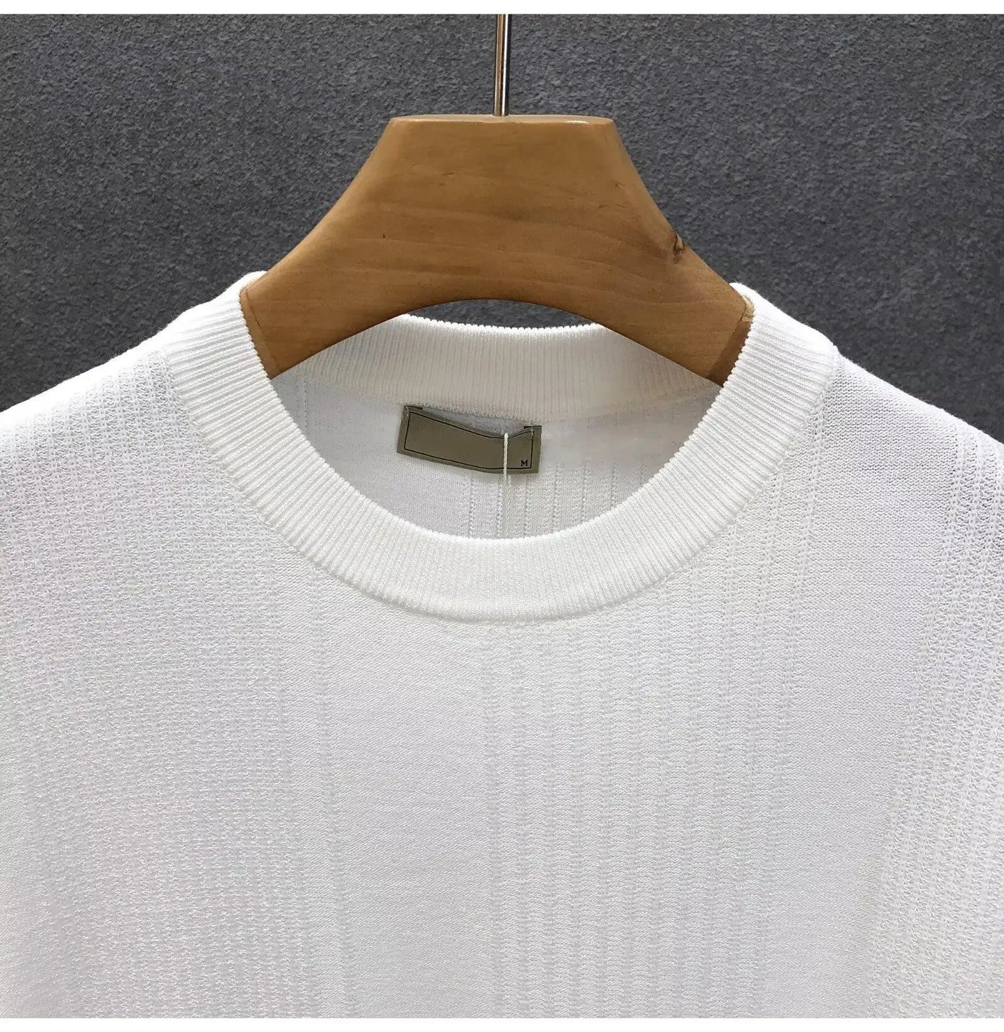 Pure White Floral Short Sleeve Men's Knitted Shirt Thin Base Layer Top Summer Trendy Brand Crew Neck Half Sleeve T-shirt