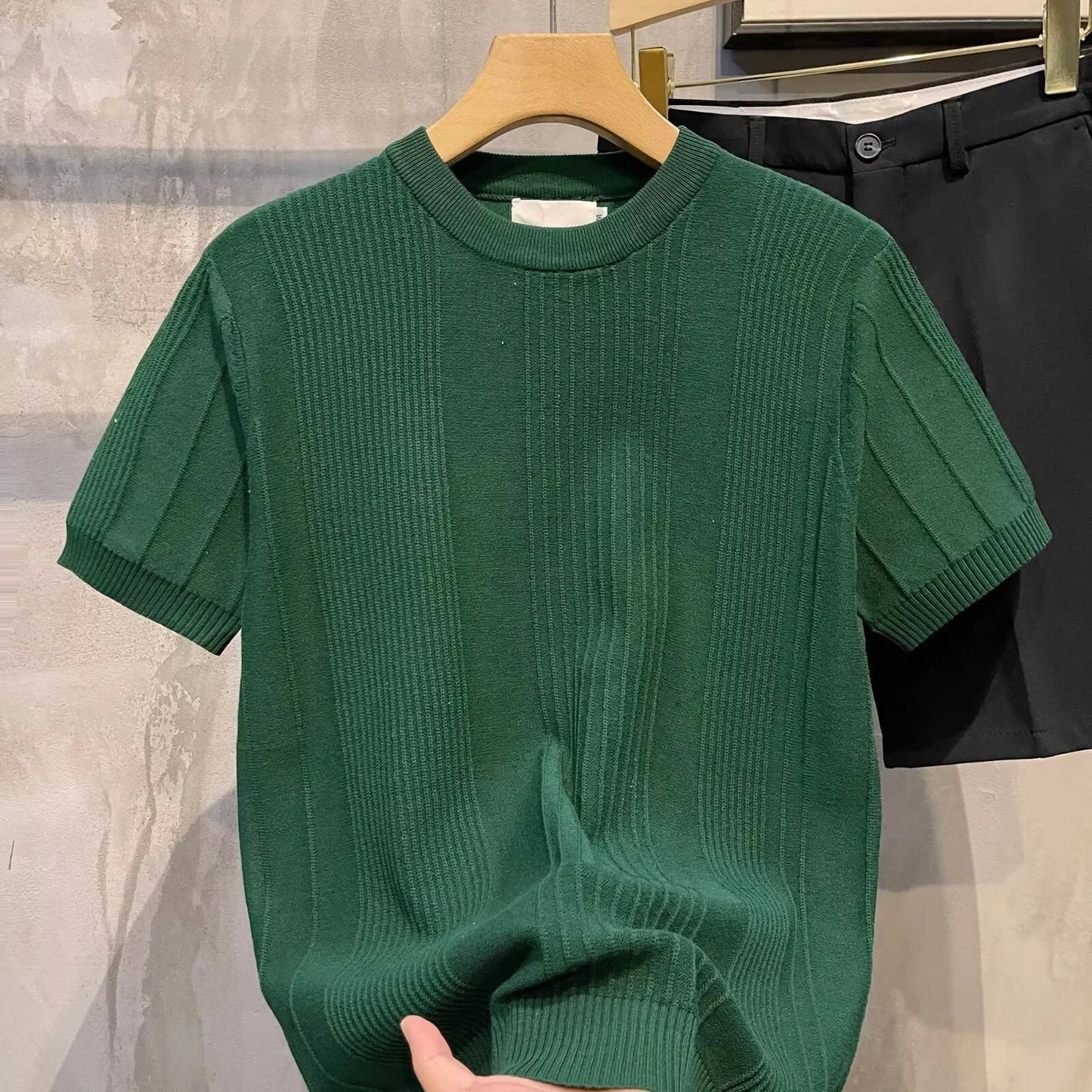 Pure White Floral Short Sleeve Men's Knitted Shirt Thin Base Layer Top Summer Trendy Brand Crew Neck Half Sleeve T-shirt