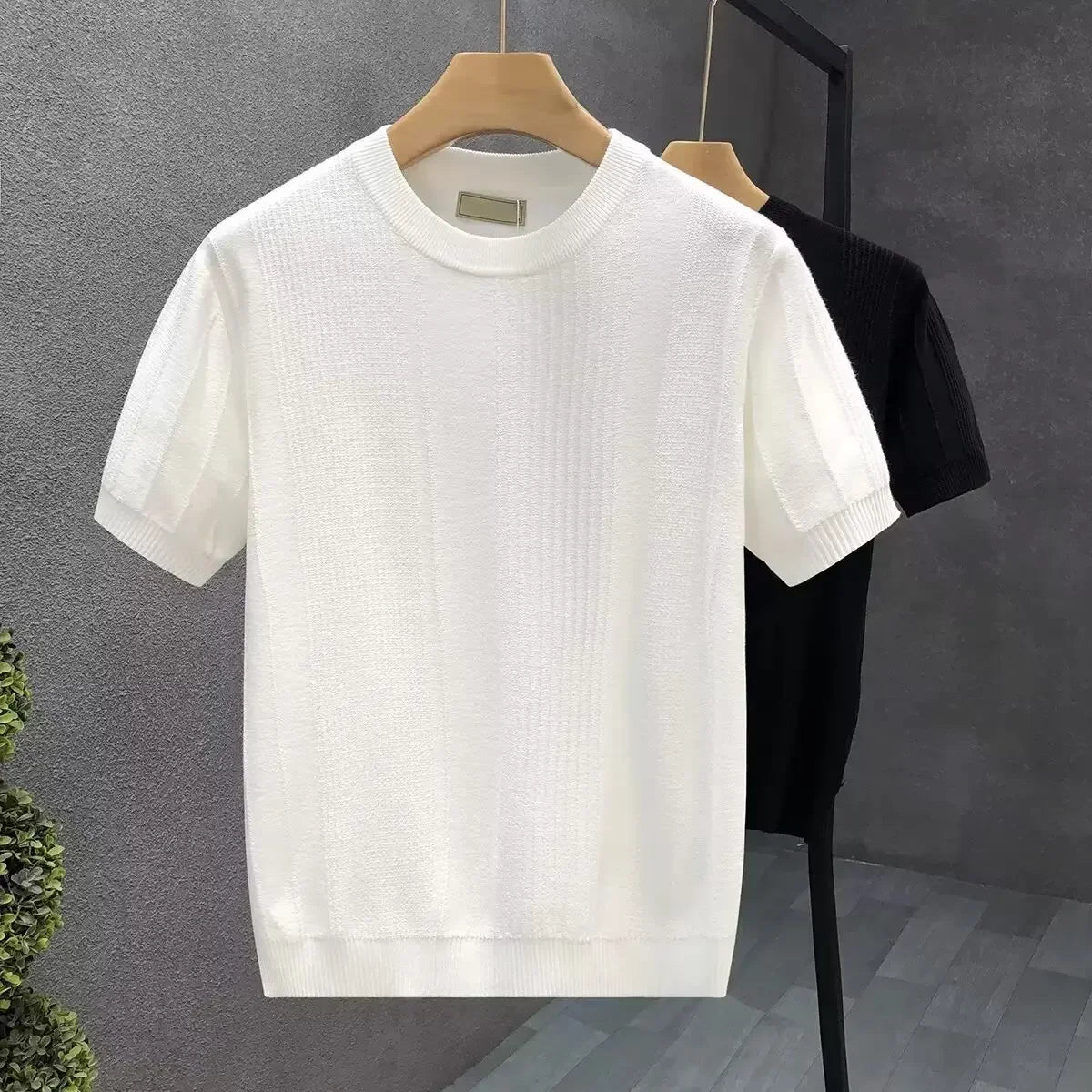 Pure White Floral Short Sleeve Men's Knitted Shirt Thin Base Layer Top Summer Trendy Brand Crew Neck Half Sleeve T-shirt